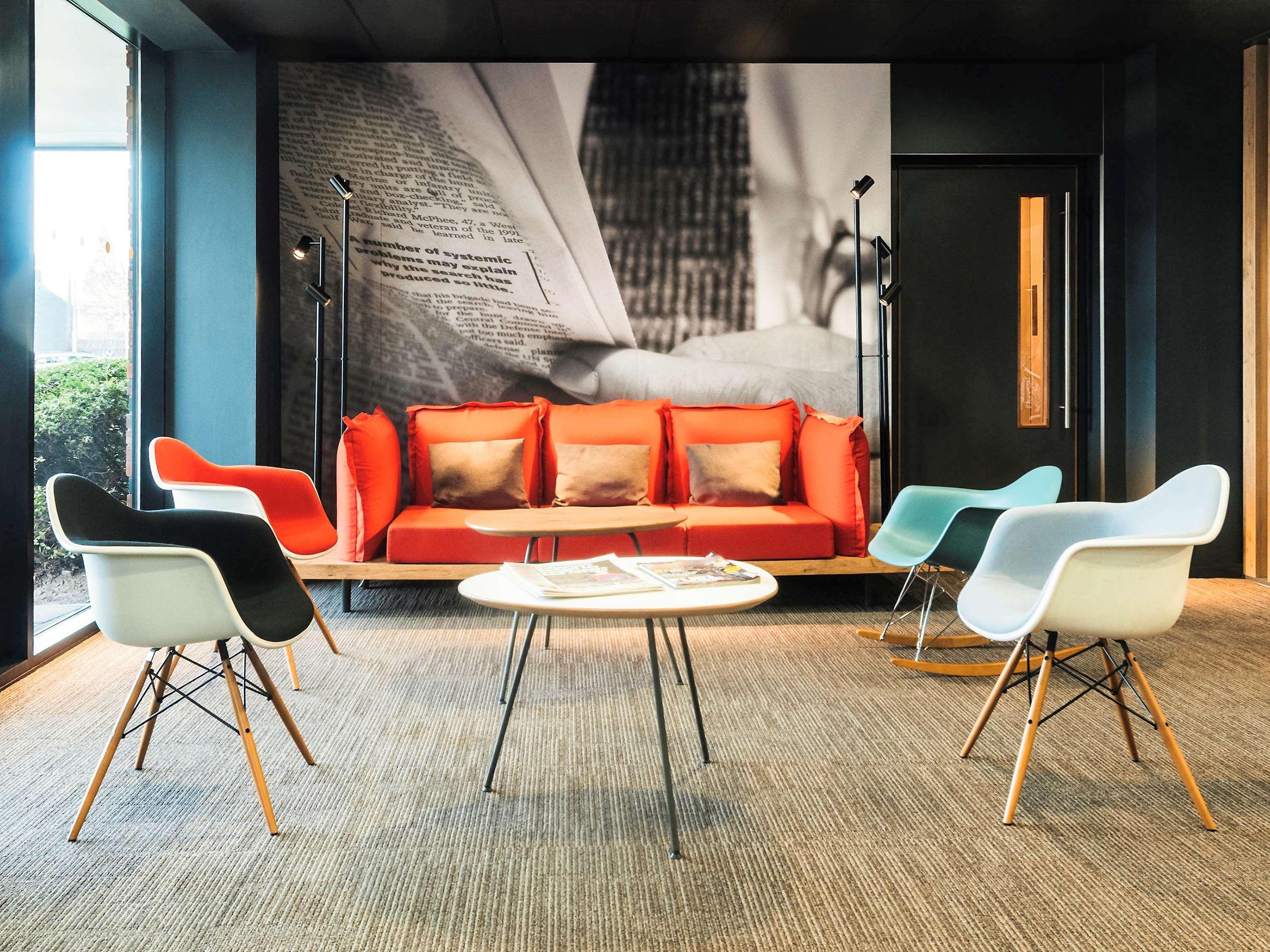 Hotel Ibis Centre Dock - One 3*
