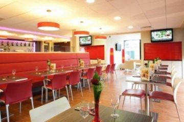 Ibis Centre Dock - One Hotel 3*